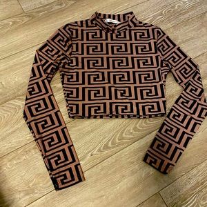 NWT revamped top size small